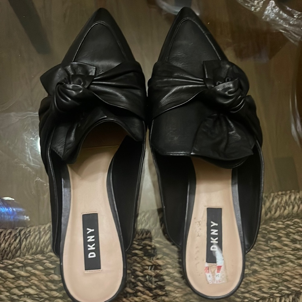 Gently used DKNY flats